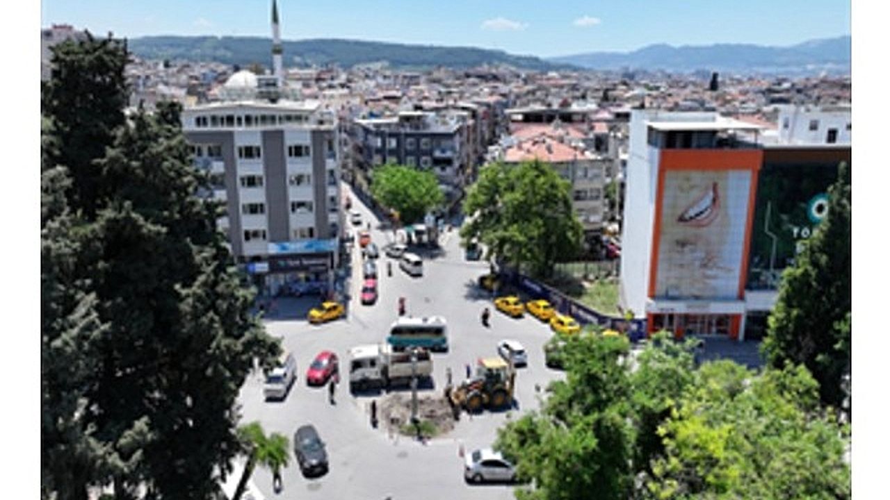 Buca Üçkuyular Meydanı’na yeni trafik düzeni geliyor