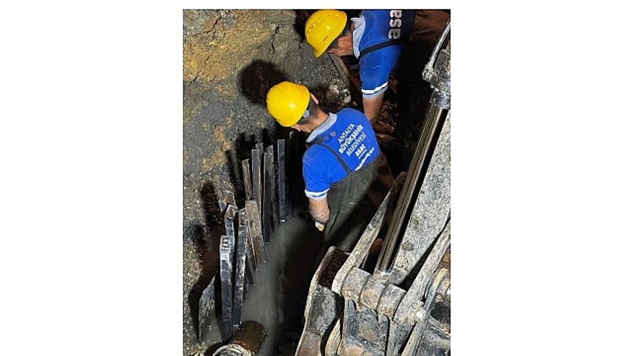 Zarar gören kollektör hattı onarıldı