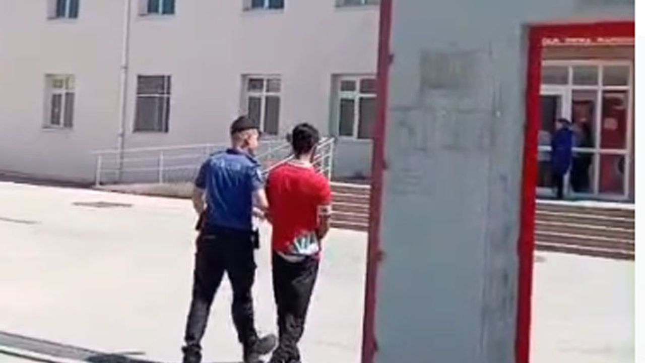 Dolmuşta Kadına Tacizden Tutuklandı