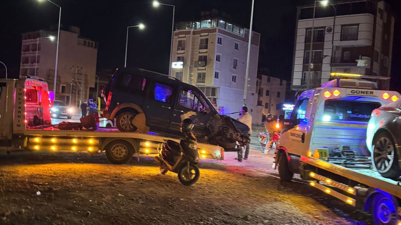 Hatay Arsuz’da Trafik Kazası: 1 Ölü, 7 Yaralı