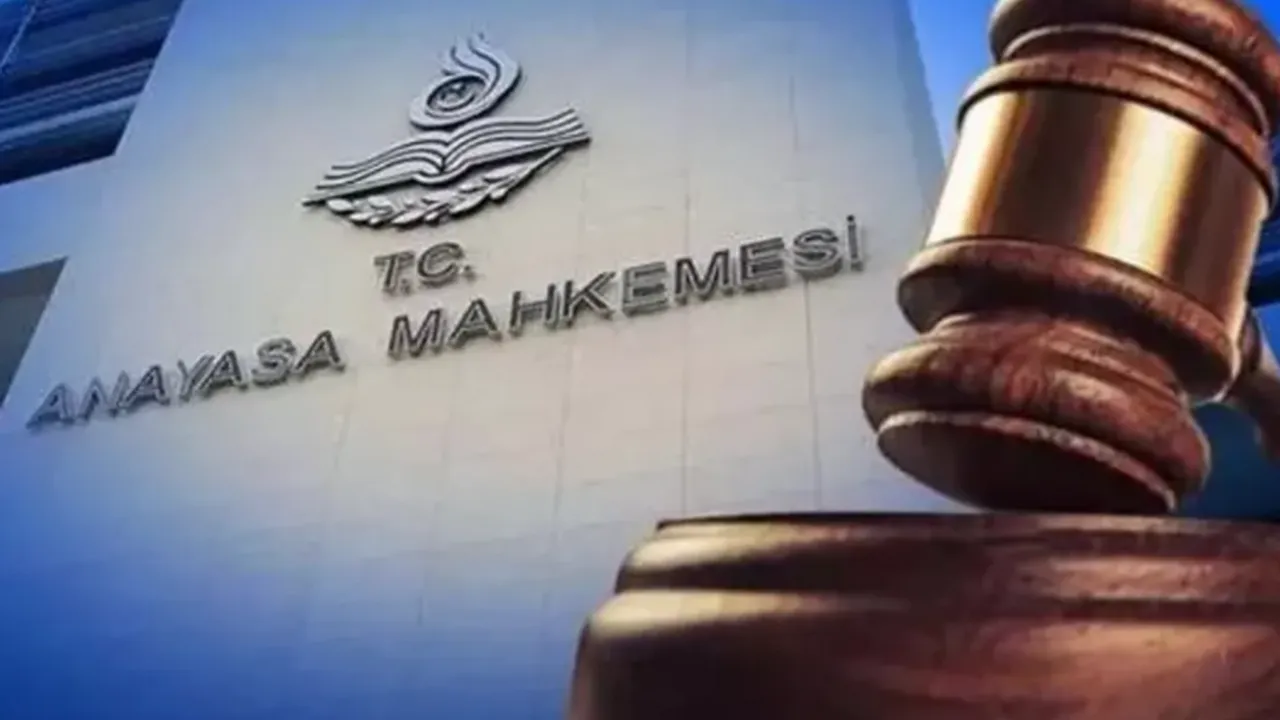 Anayasa Mahkemesi’nden 10 siyasi partiye mali denetim kararı