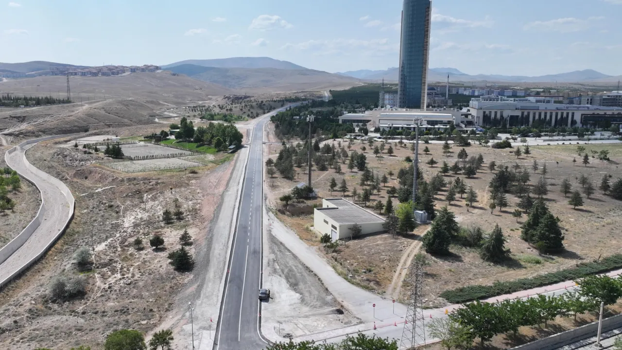 Konya’da Ardıçlı yolu modernleşti, kampüs trafiği rahatladı