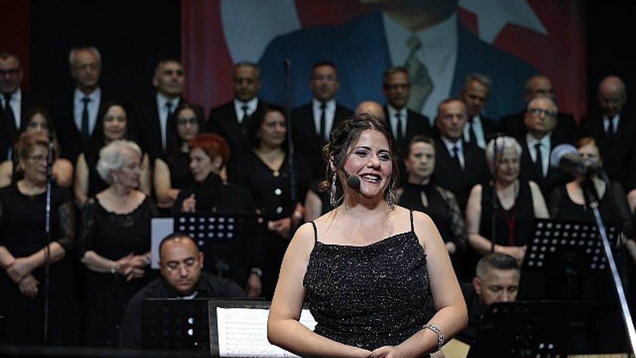 Konak’ta türkü şöleni
