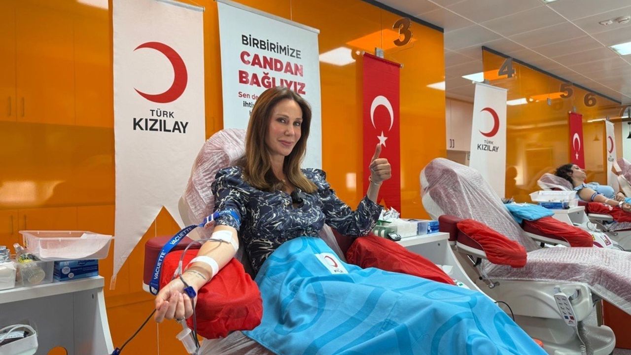 Kan veren ünlüler, Türkiye’ye Çağrıda Bulundu…