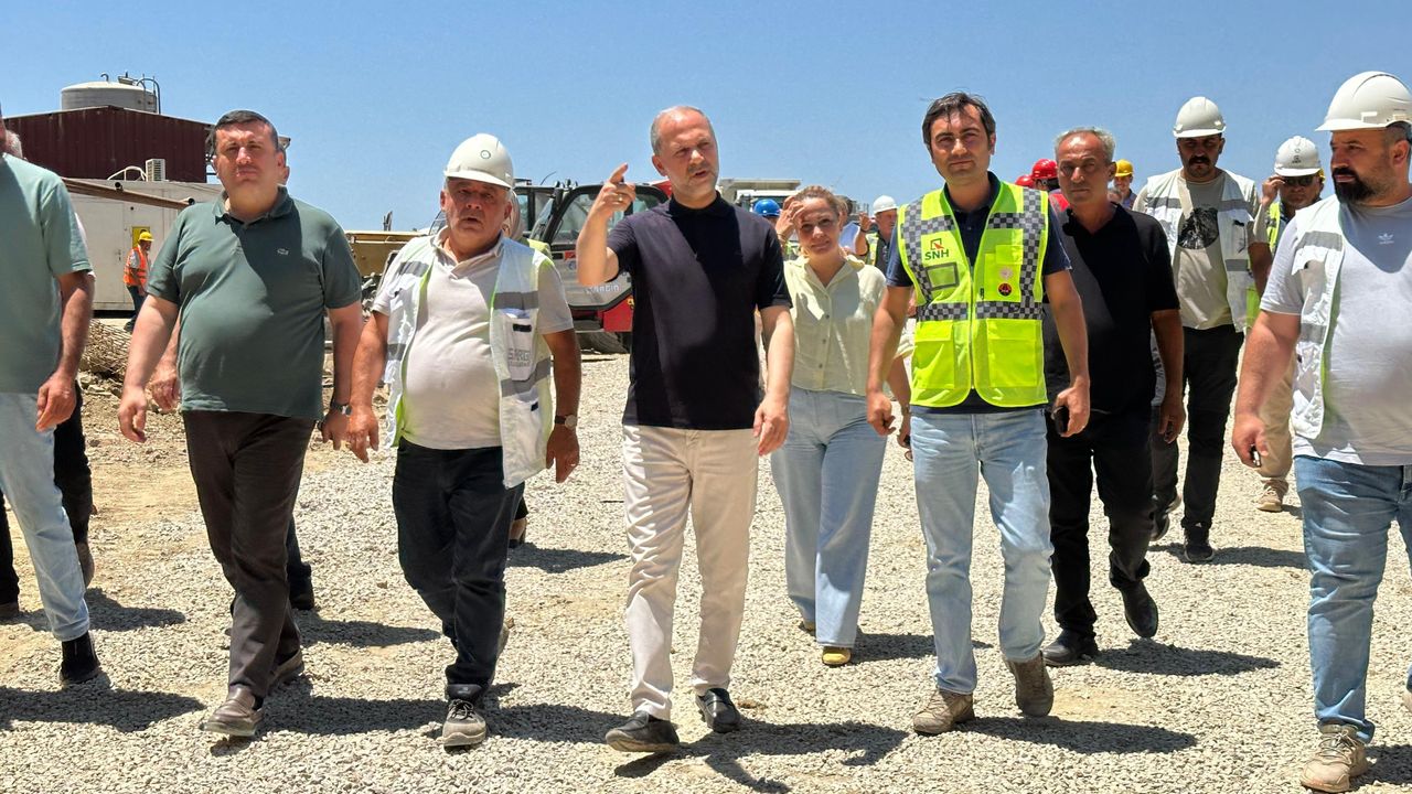 Özel; “ Hastanesi ve TOKİ Konutlarına Ulaşım Rahatlayacak”