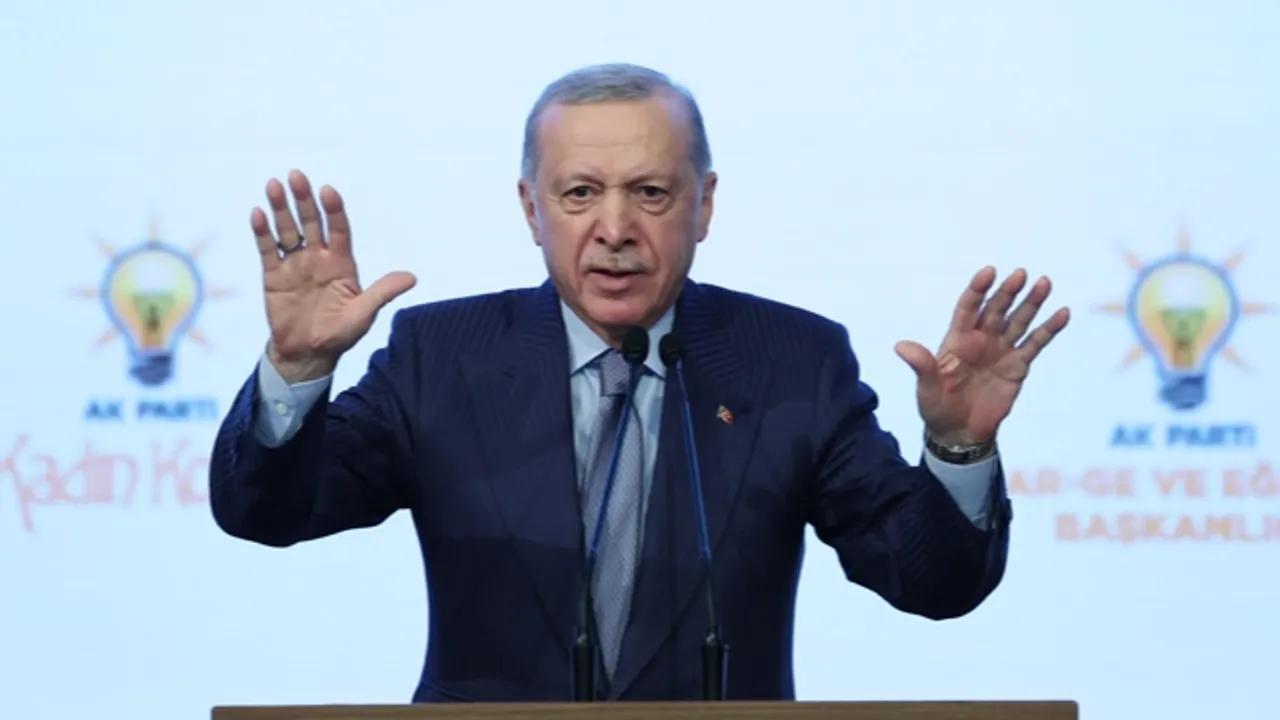 Erdoğan: CHP yönetilmiyor, sürükleniyor