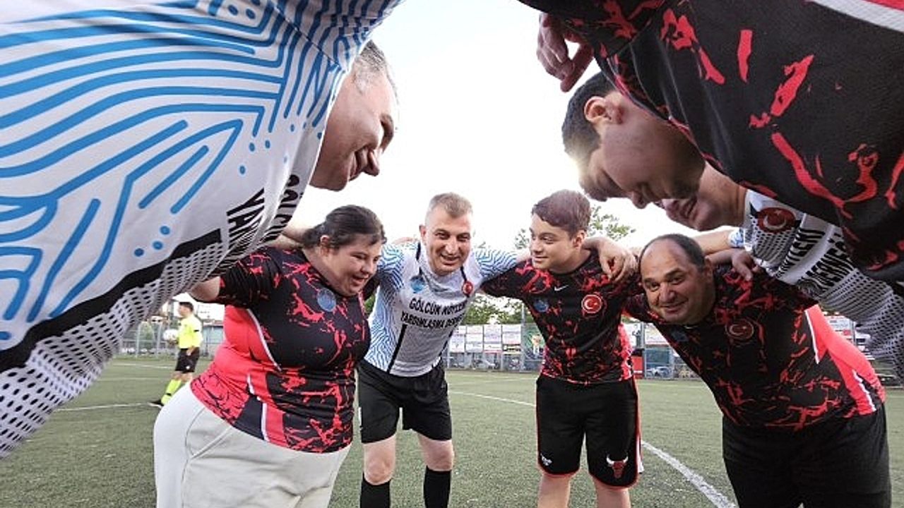 Gölcük Köyler Arası Geleneksel 6. Futbol Turnuvası Başladı
