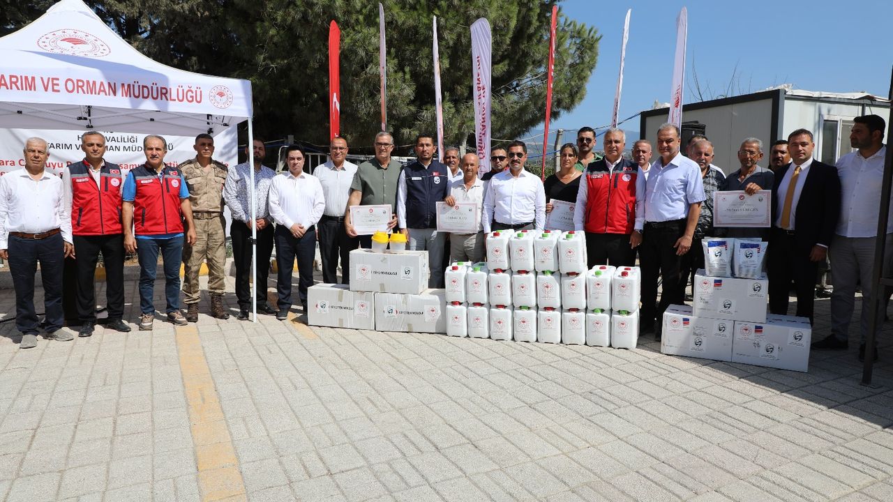 Çiftçiye Akdeniz Meyve Sineği ile mücadele Desteği