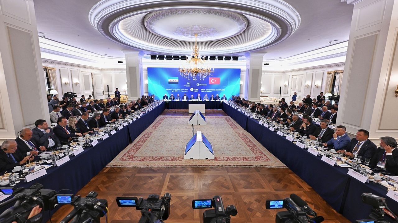 İTSO Başkanı, Türkiye-Suriye İş Dünyası Toplantısında