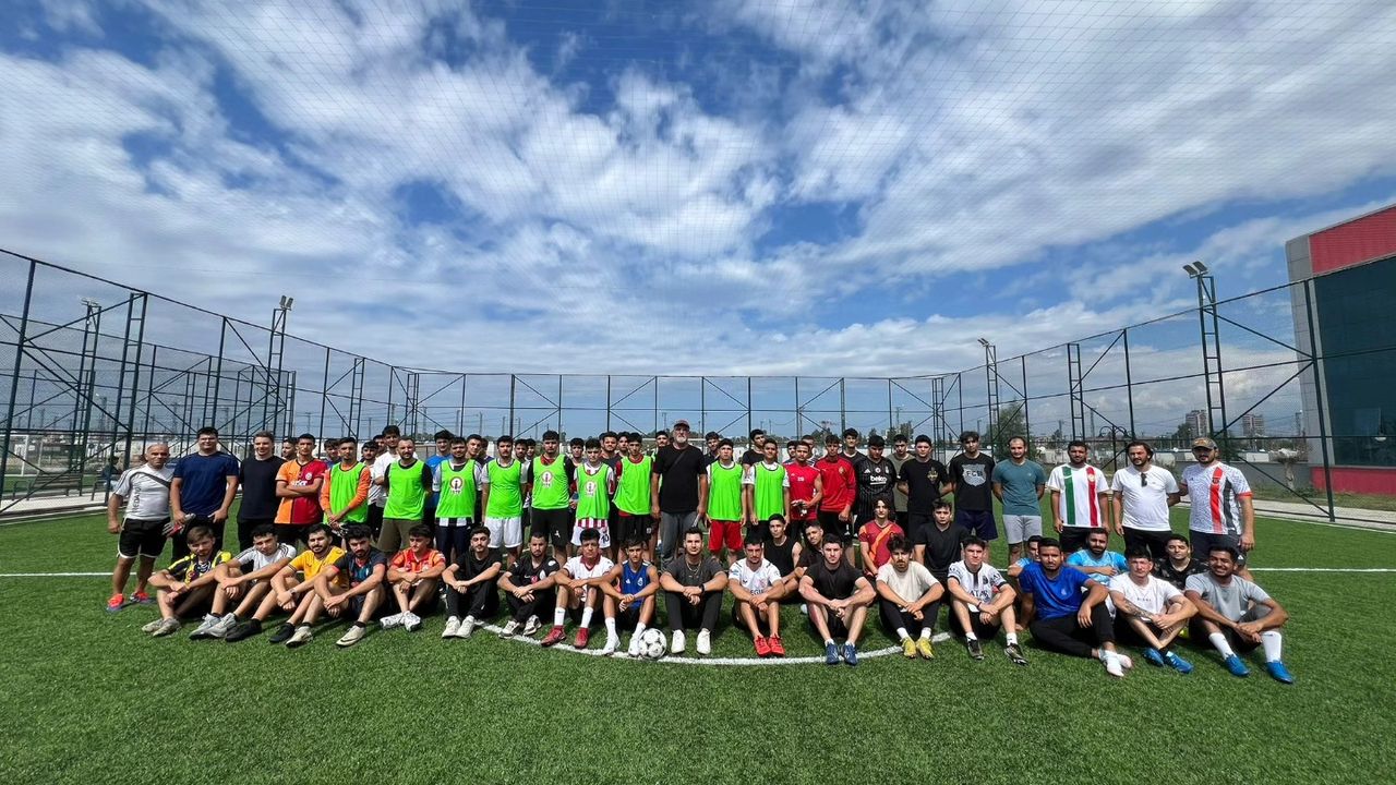 İSTE Üniversiteler arası futbol turnuvasına katılıyor