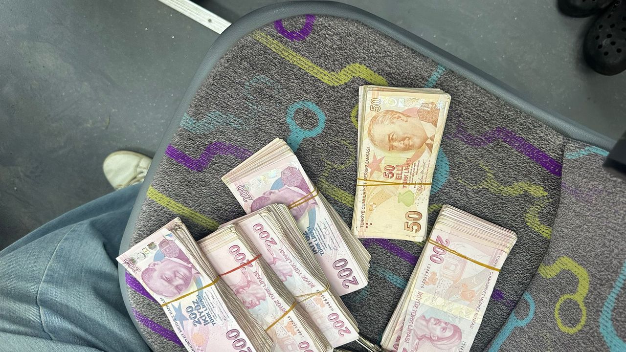 Hatay’da otobüs kaptanından dürüstlük örneği…