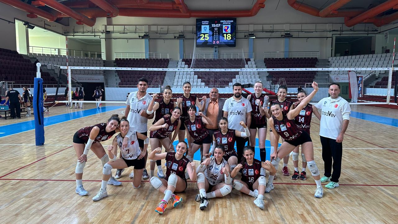 Hatayspor Kadın Voleybol Takımı Zirveye Yürüyor…