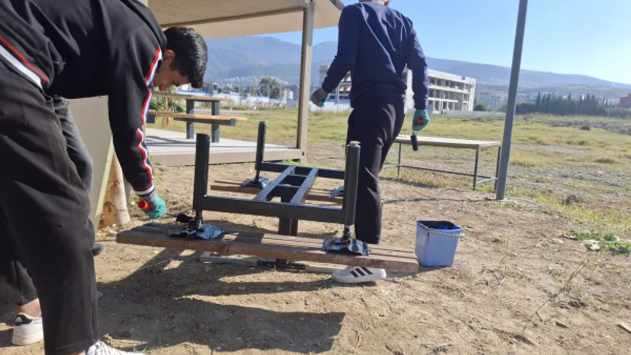 Atıl Malzemeler Öğrencilerin Emeğiyle Hayat buluyor...