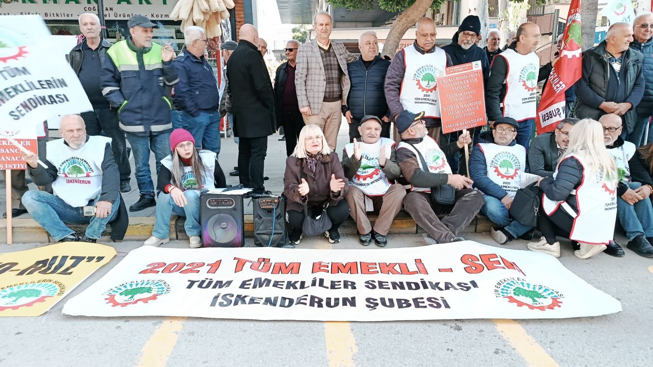 Emeklilerin Eylemi Büyüyor…