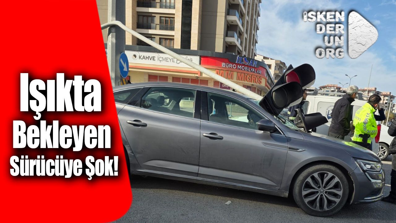 Işıkta Bekleyen Sürücüye Şok!