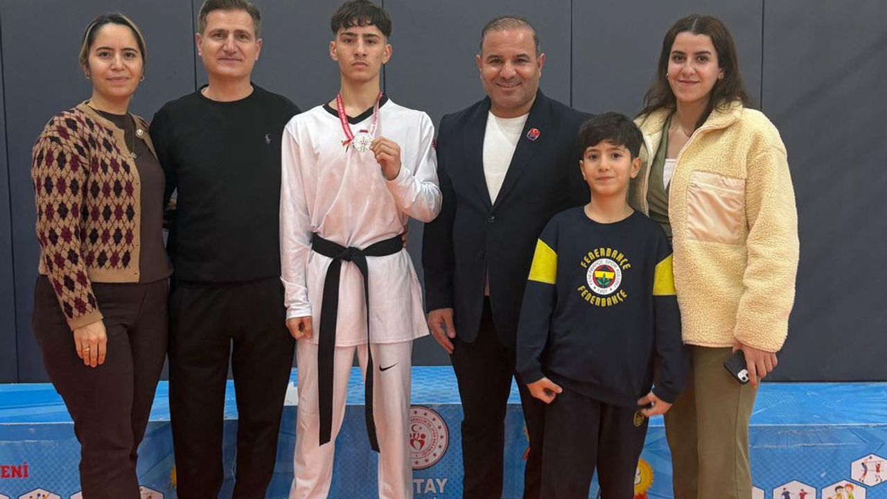 Madalyası 11 Mayıs Şehitlerine