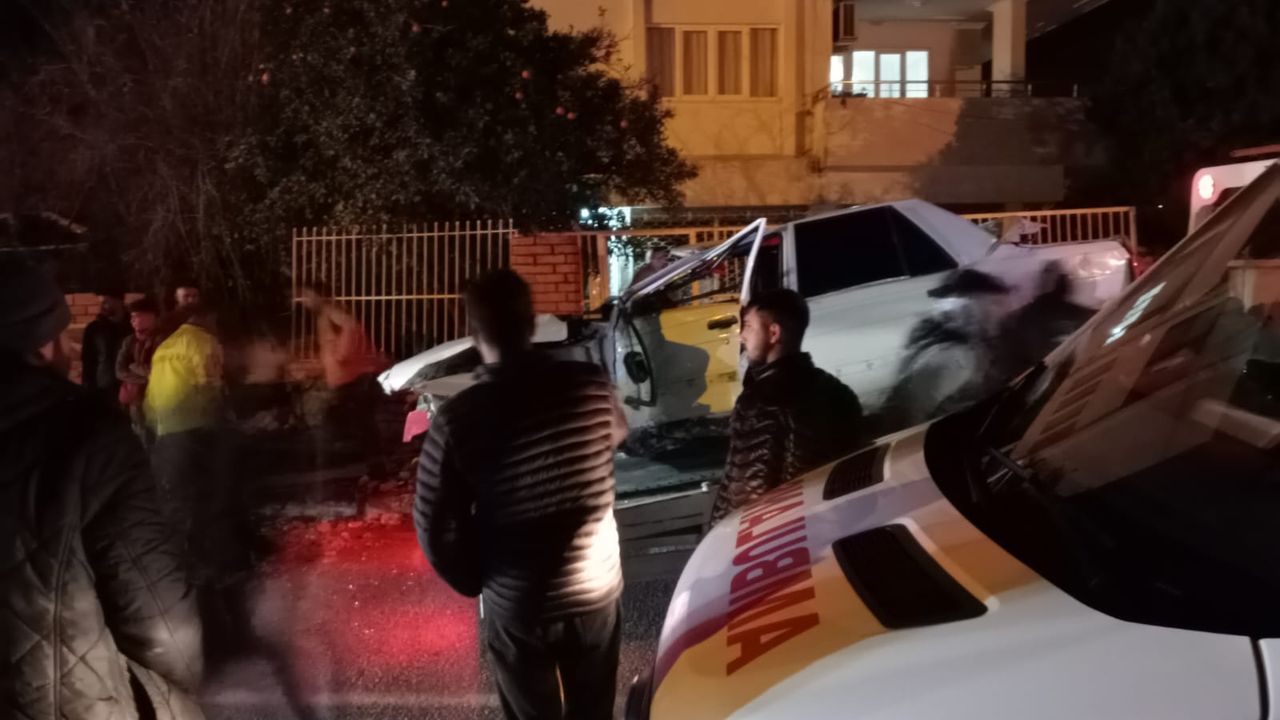 Erzin’de otomobil takla attı…