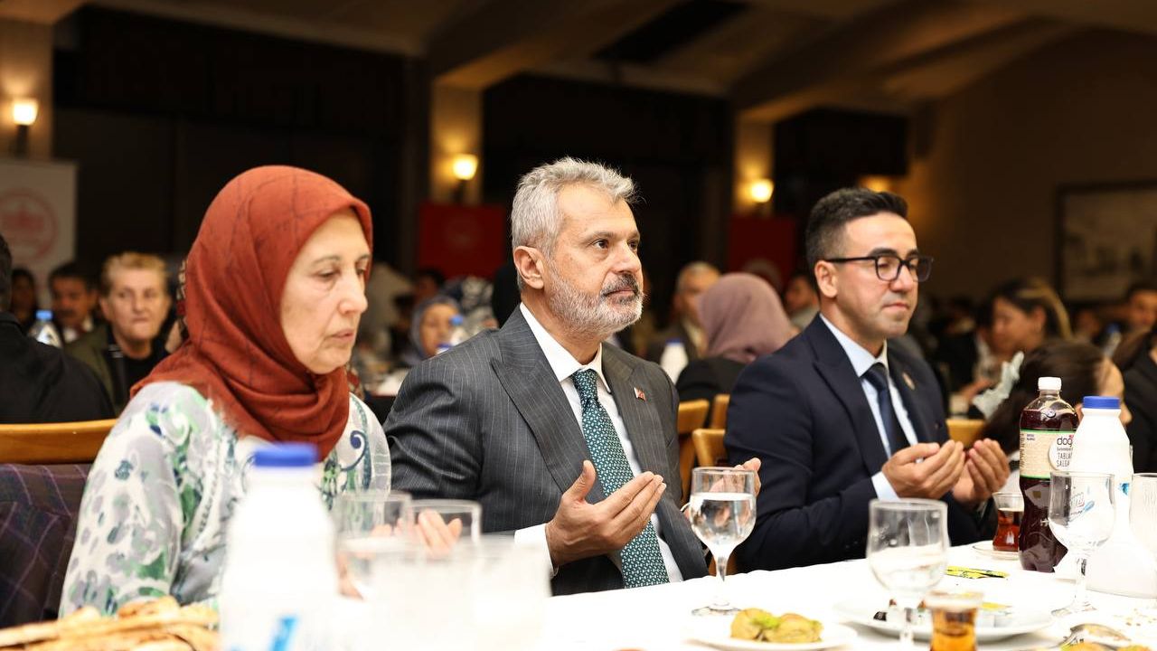 İlk  İftarı Şehit Ve Gazi Yakınları İle