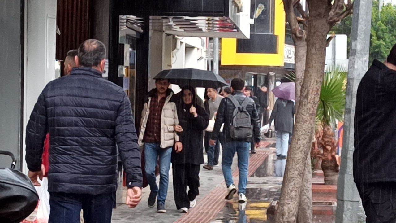 İskenderun'da vatandaşın Sarı kod teyakkuzu…