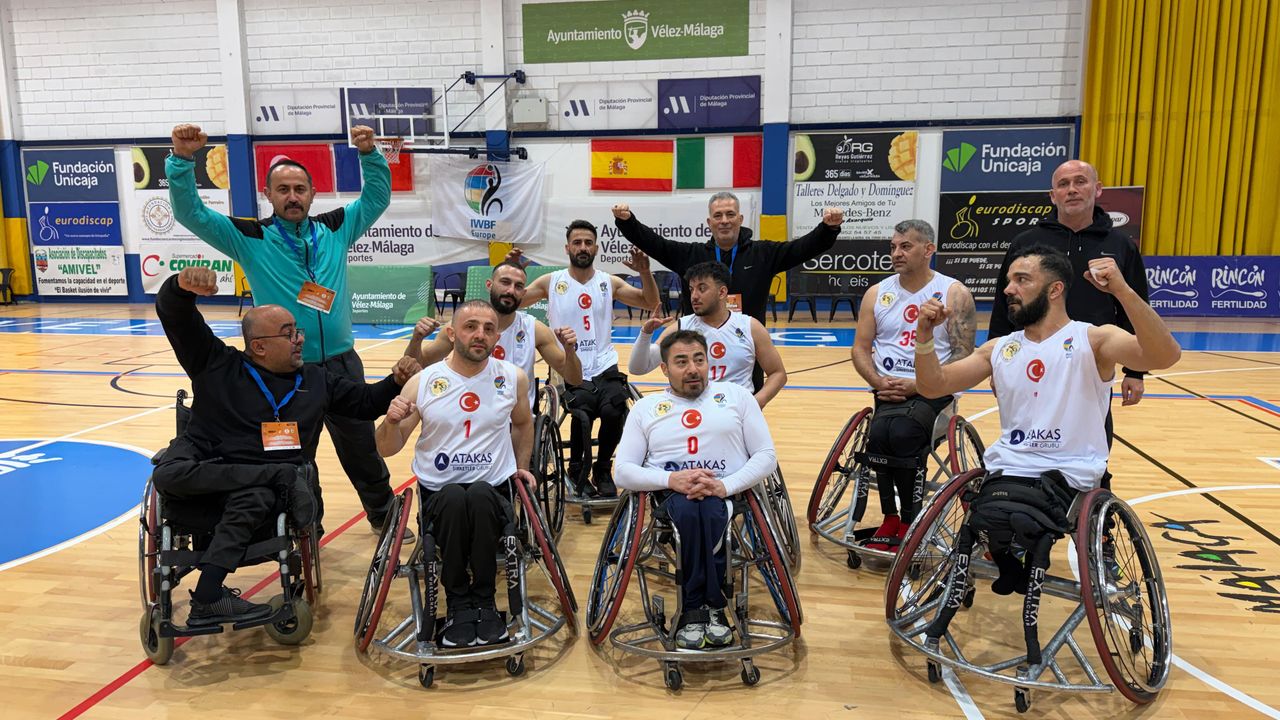 ispanya dan ikincilikle dönüyorlar