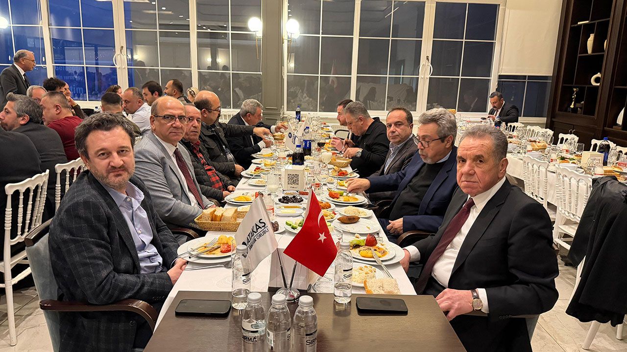 Atakaş Ailesi İftar Sofrasında Buluştular…