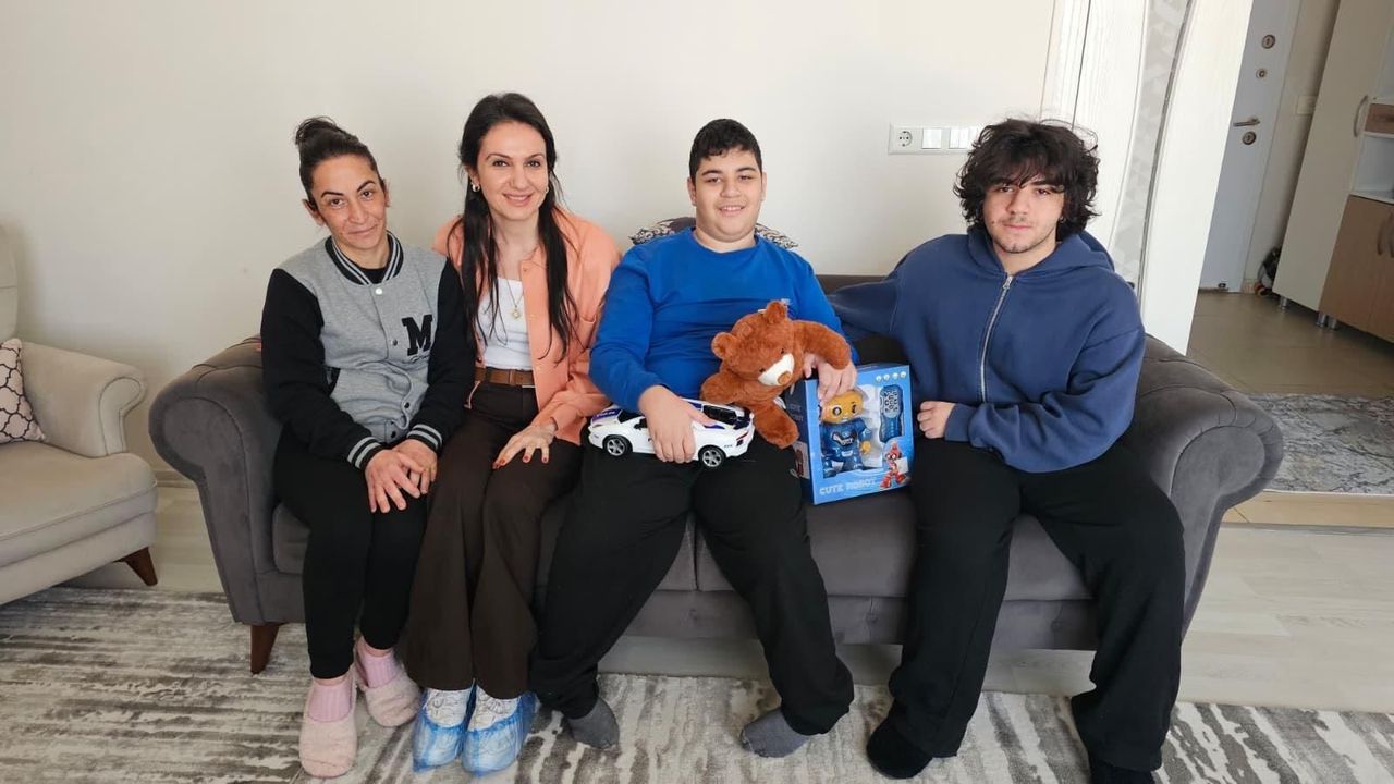 Devlet Hastanesi’nden Gönüllere Dokunan Ziyaretler