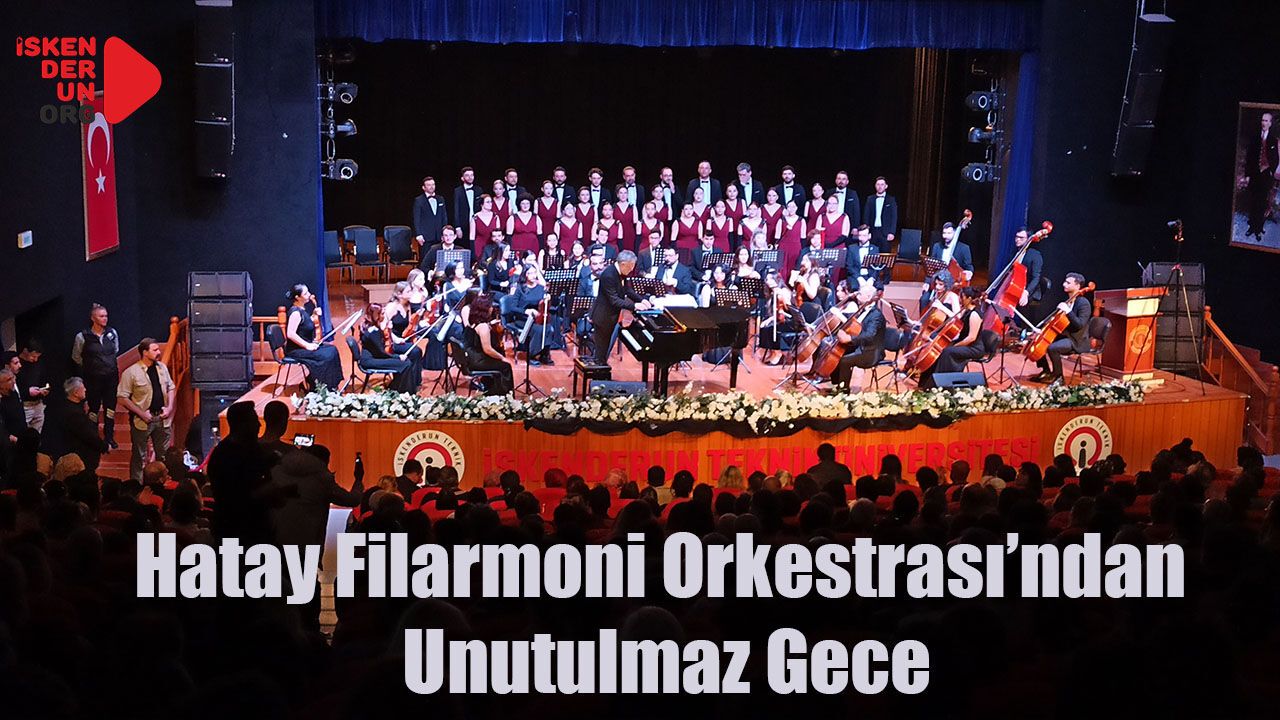 Gönül Gözü İle Piyano Başında