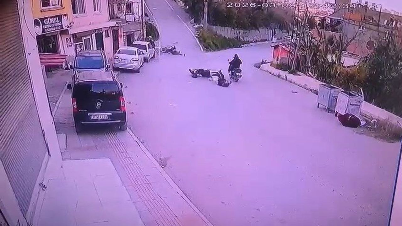 Motosikletler Çarpıştı