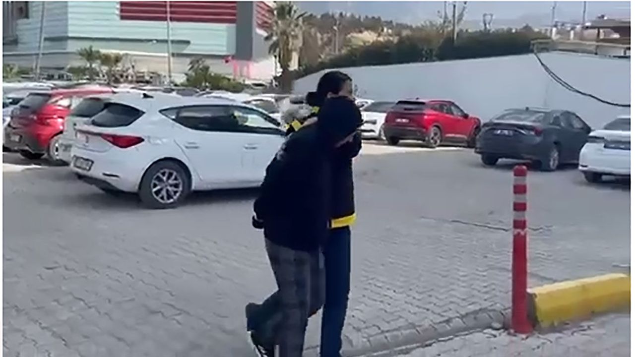 Eşini Öldürmekten Tutuklandı