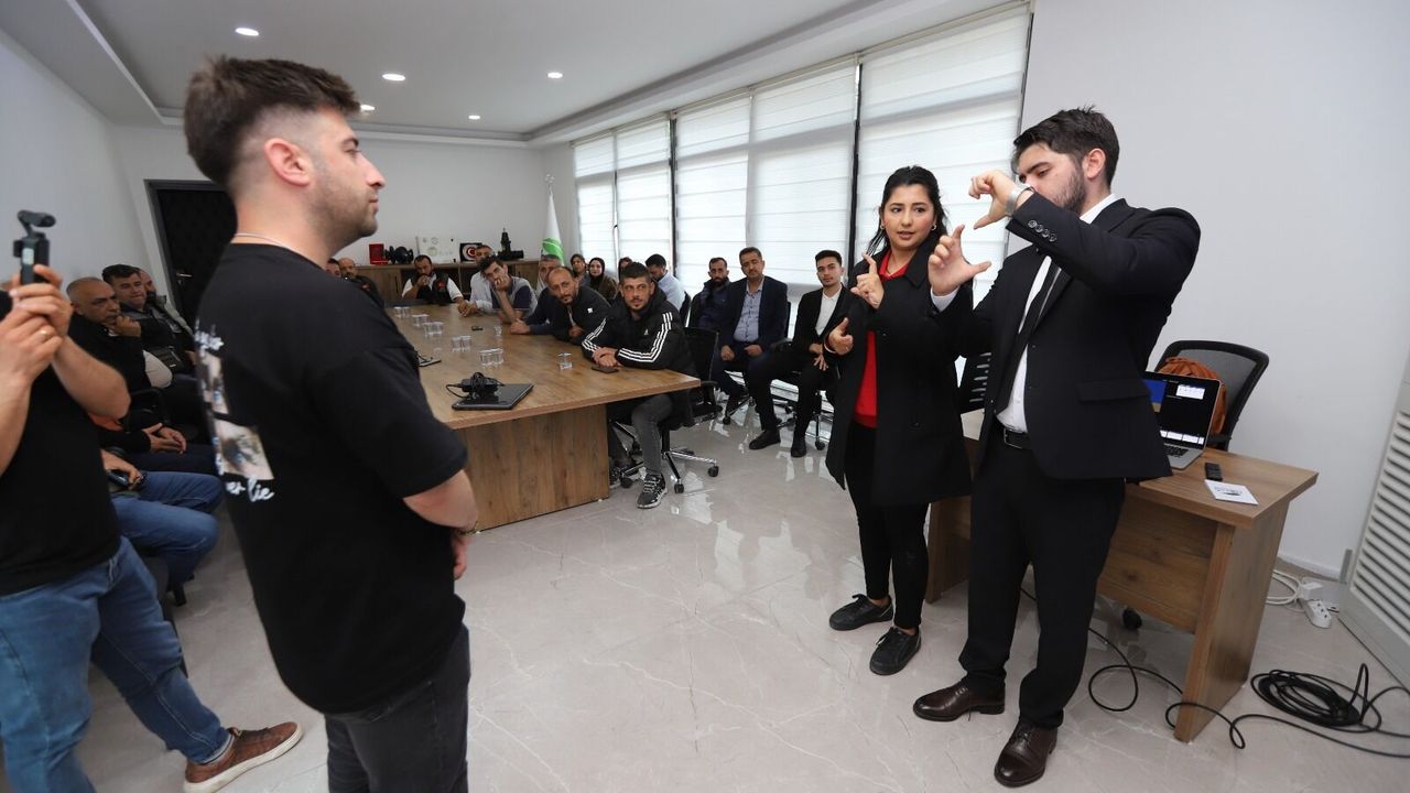HATSU’da İşaret Dili Eğitimi