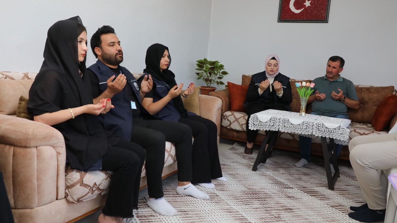 HBB Şehit Yakınlarını Ziyaret Etti