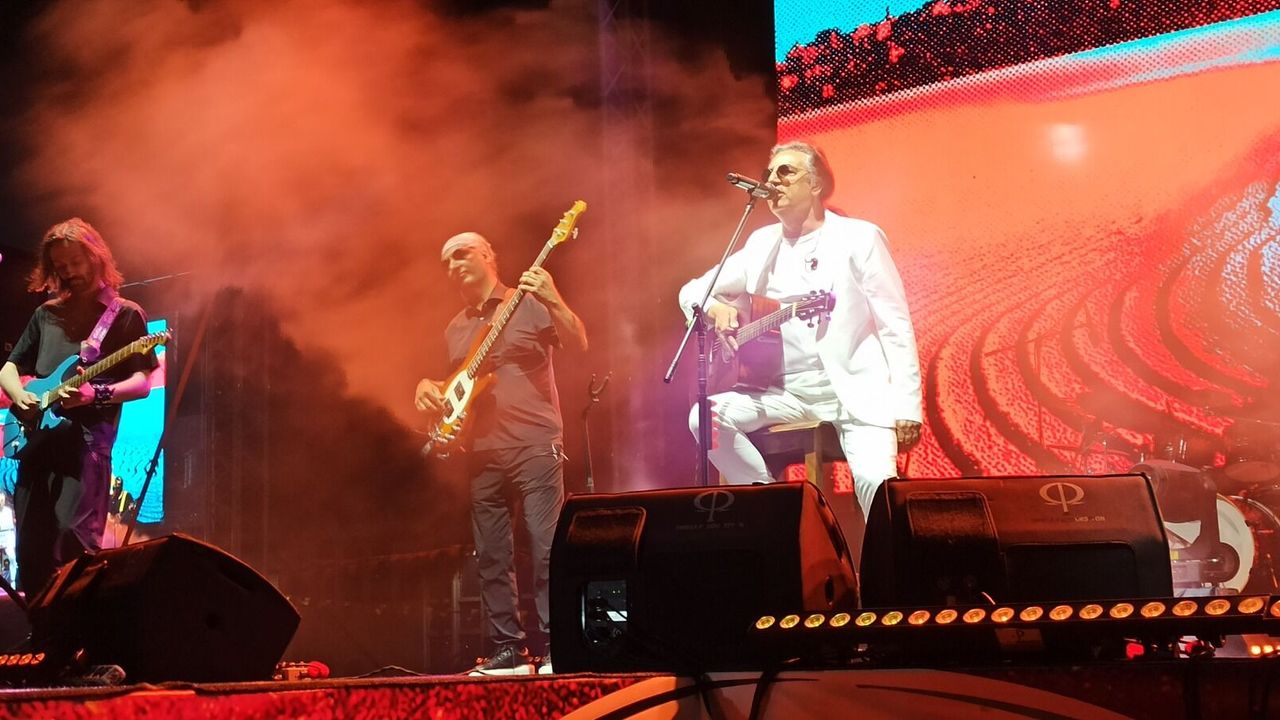 Çelik'den iskenderun da Unutulmaz konser