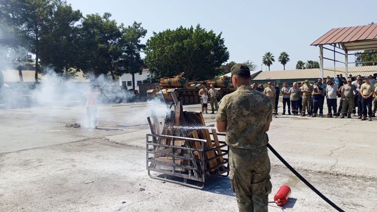Mehmetçik ve Sivil Personele Yangın Eğitimi…
