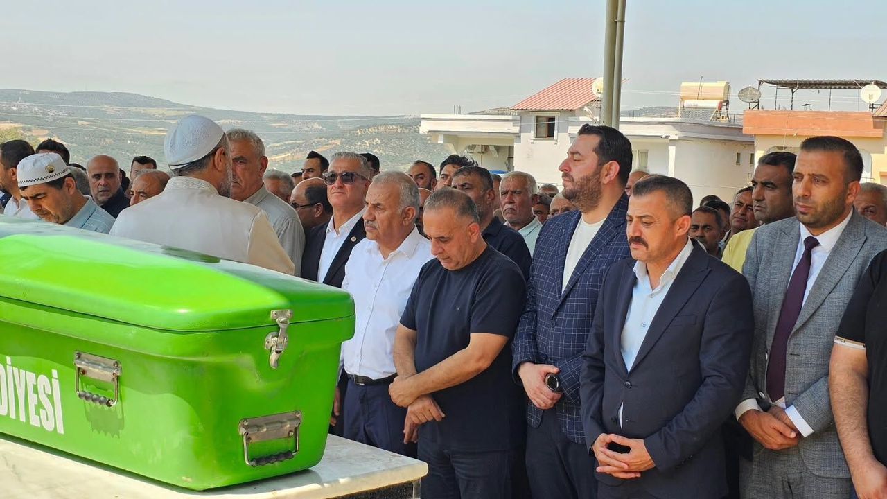 Başkanın Vefat Eden Ağabeyi Toprağa verildi...