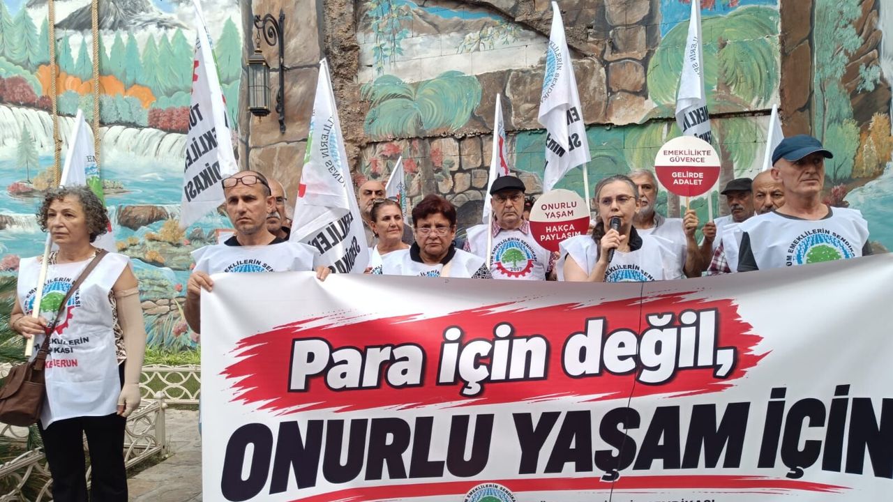Emekliler Geçinemiyoruz Dediler Ankara’da Yürüdüler