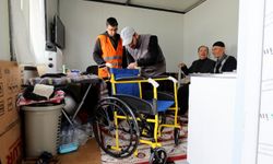 Gaziantep'te depremzedelerin medikal ihtiyaçları onarılıyor