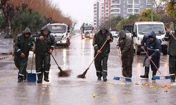 Aydın Büyükşehir Belediyesi Ve ASKİ Tam Kadro Sahada