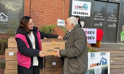 LÖSEV Mutlu Et Paketlerini Ataşehir’de Dağıtmaya Devam Ediyor