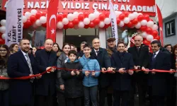 İzmit'te Ali Nazile Yıldız Çınar Akademi LGS Merkezi açıldı