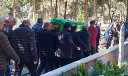 Zarife Mansur Taş 79 yaşında hayatını kaybetti.