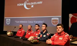 Türk Yıldızları pilotları Bursa Mustafakemalpaşa'da