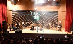 Arsuz öğretmenleri, Unutulmaz Eserleri Seslendirdi