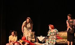 Büyükşehir Şehir Tiyatrosu ilçelerde turneye çıkıyor