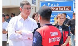 Başkan Tugay Foça'da yangın bölgesinde