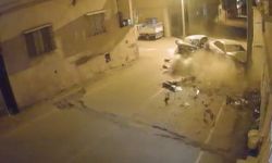 Gece yarısı iki araç aynı anda kavşağa girdi...