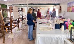 Kaymakam  Önder, Dikiş Kursu Kursiyerleriyle