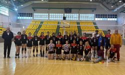 İSTE ve HMKÜ Arasında Dostluk Maçı