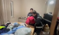 40 Yıl Hapis Cezasıyla Aranan Şahıs Elbise Dolabında Yakalandı