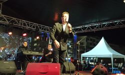 İskenderun’da Yeni Yıl Şenliklerinde Onay Şahin Rüzgârı