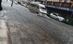 İskenderun’da Bardaktan Boşalırcasına Yağmur